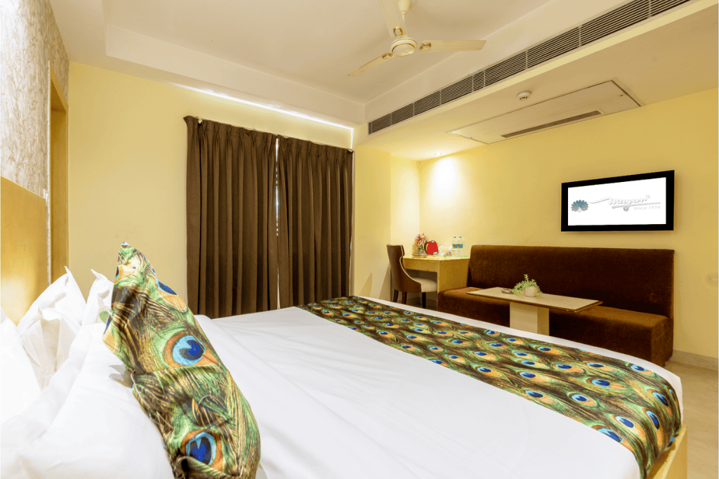 Paankhuri Pure Vegetarian Multi-Cuisine Restaurant New Delhi